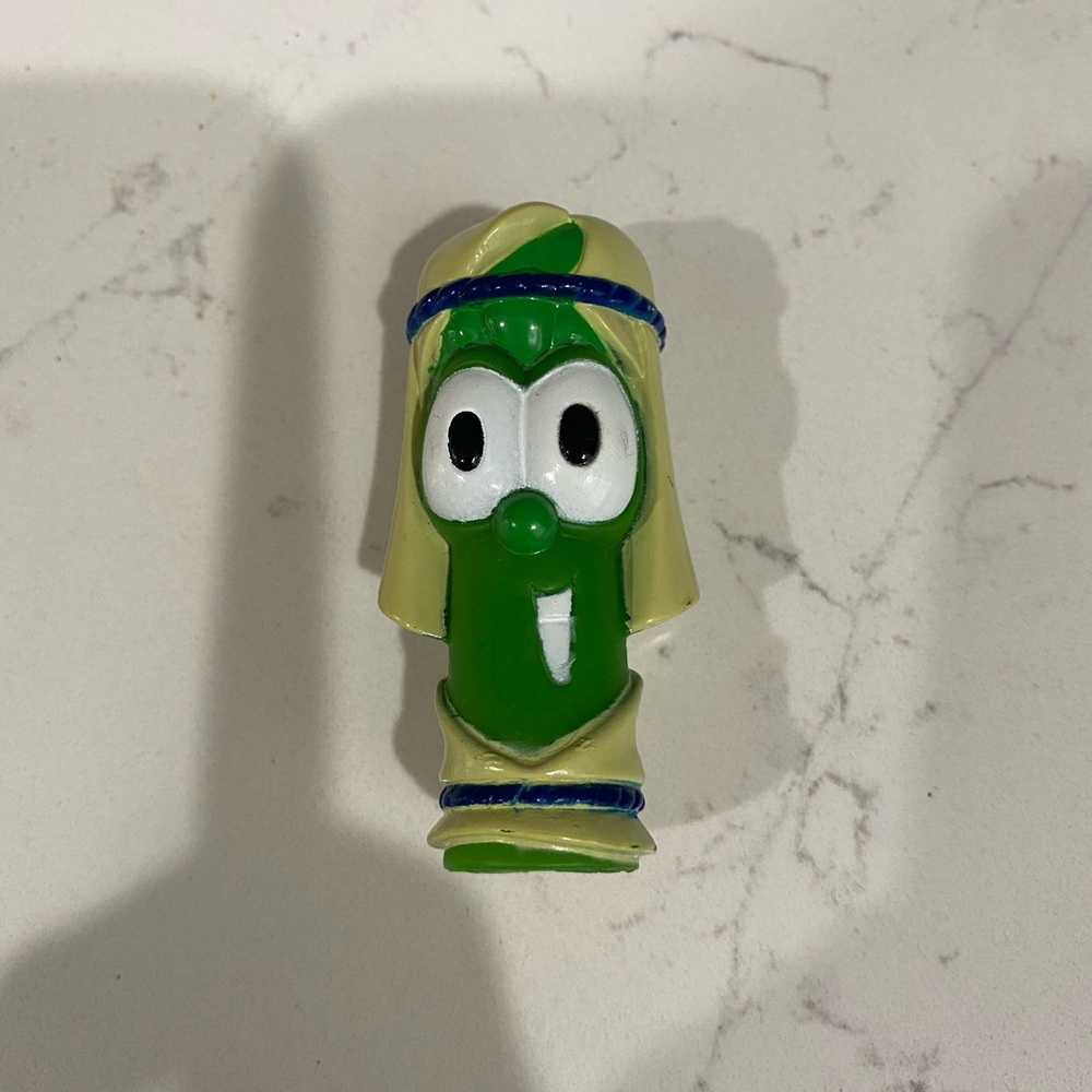 Veggietales Jr Asparagus Shepherd Nativity PVC Plastic Figure RARE HTF CHRISTIAN